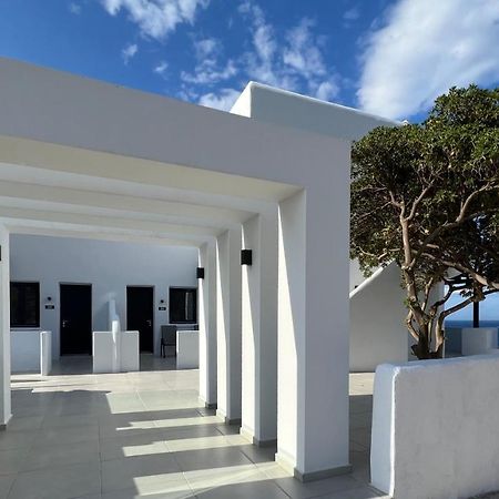 The Thermia Suites Kythnos Ngoại thất bức ảnh