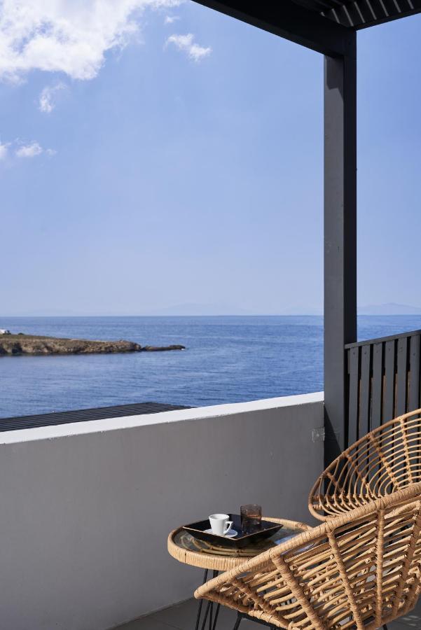 The Thermia Suites Kythnos Ngoại thất bức ảnh