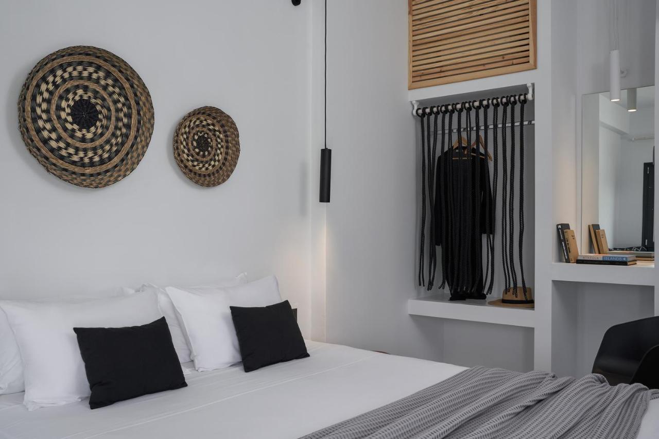 The Thermia Suites Kythnos Ngoại thất bức ảnh