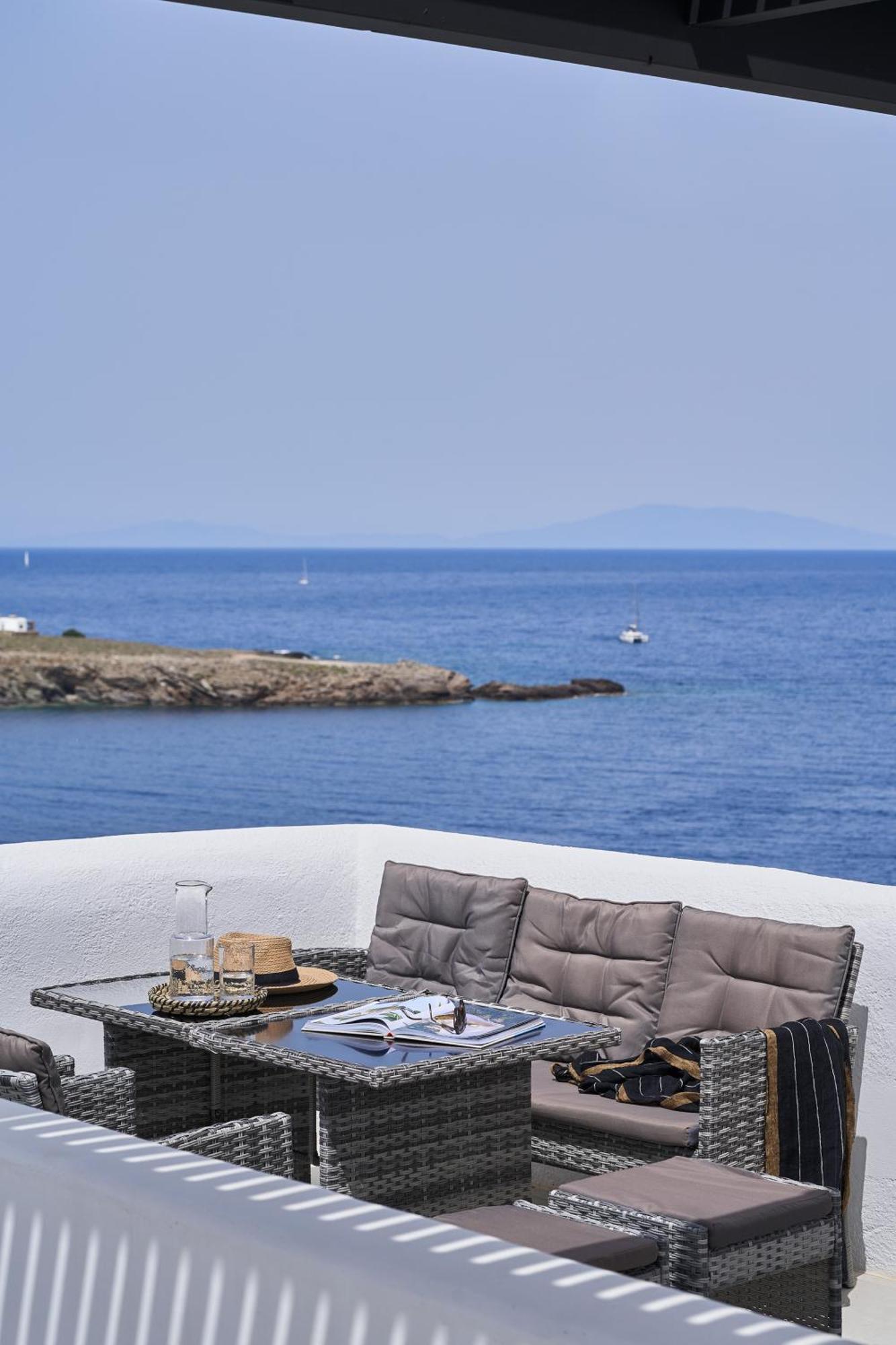 The Thermia Suites Kythnos Ngoại thất bức ảnh