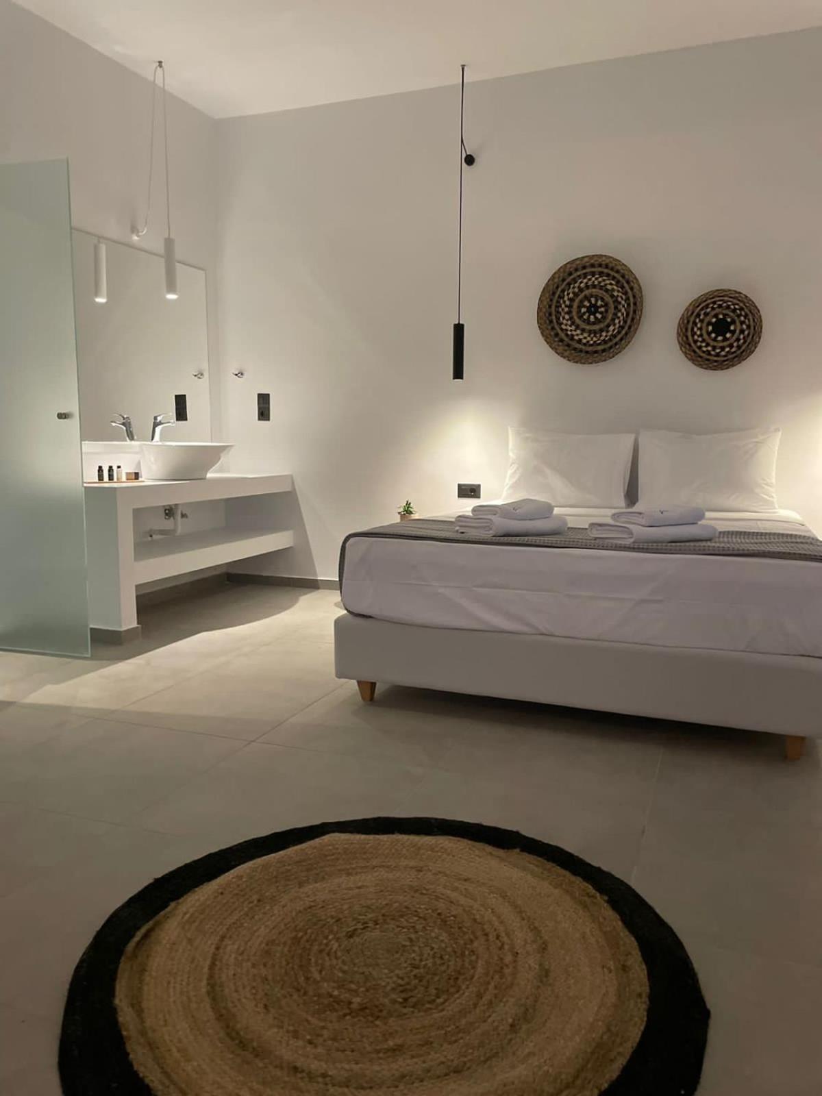 The Thermia Suites Kythnos Phòng bức ảnh