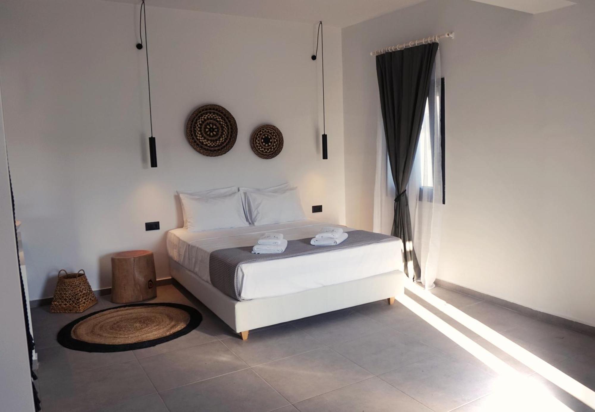 The Thermia Suites Kythnos Phòng bức ảnh